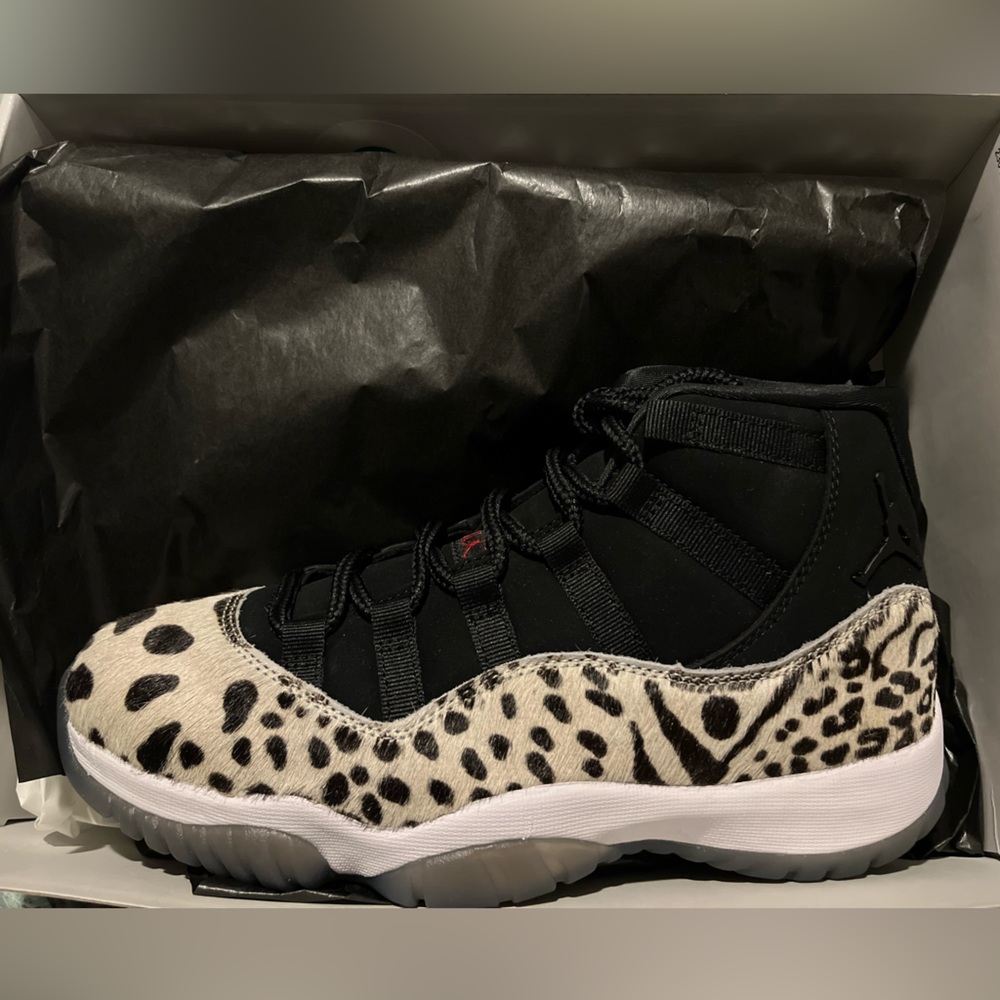 I am selling the Jordan 11’s Retro “Animal Instinct” shoes WMNS size 9